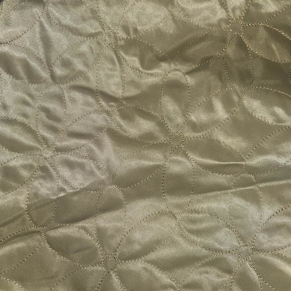 POL Women's S/M Quilted Satin Vest Champagne Gold Oversized NWOT - Picture 9 of 10